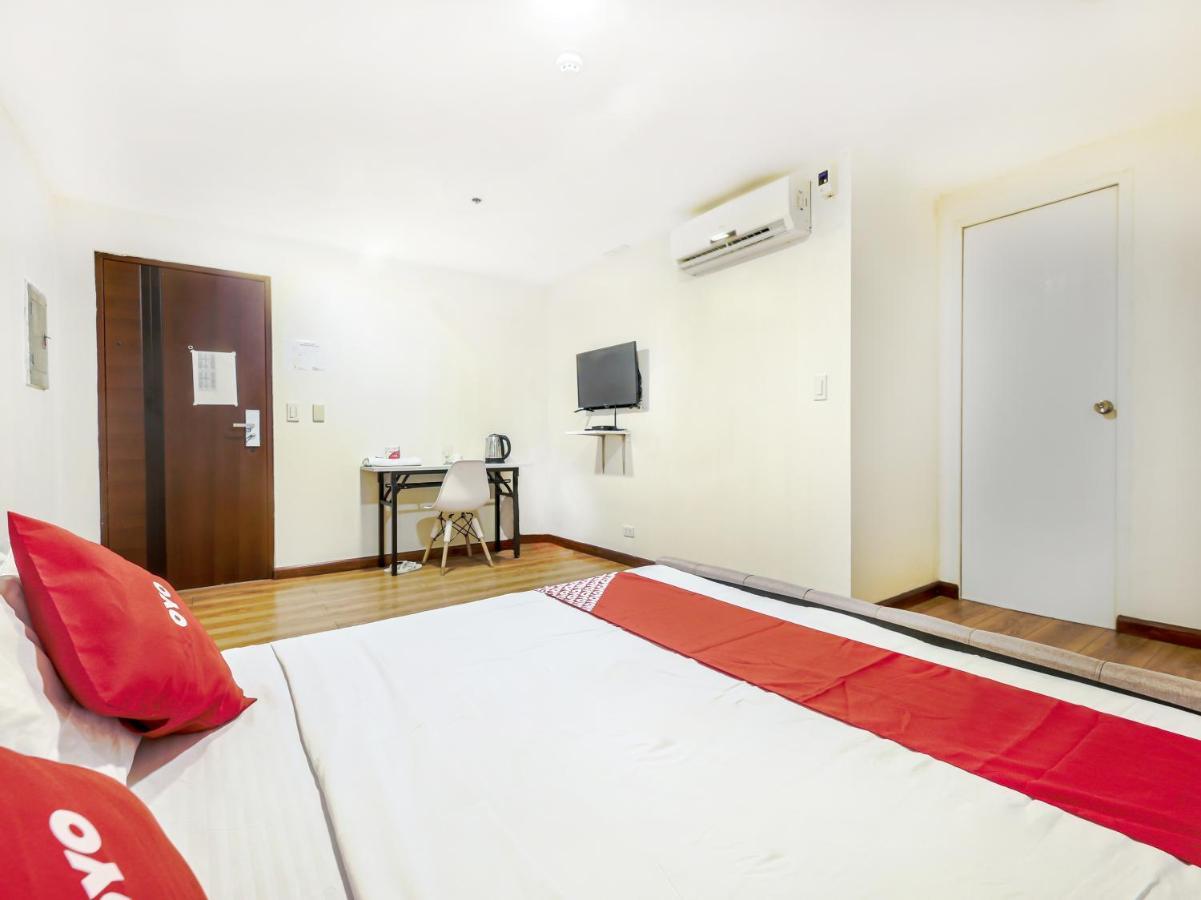 Vaccinated Staff - Oyo 837 Kysabel Hotel Paco 外观 照片