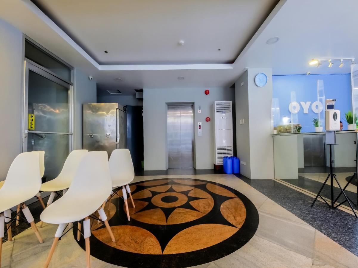 Vaccinated Staff - Oyo 837 Kysabel Hotel Paco 外观 照片