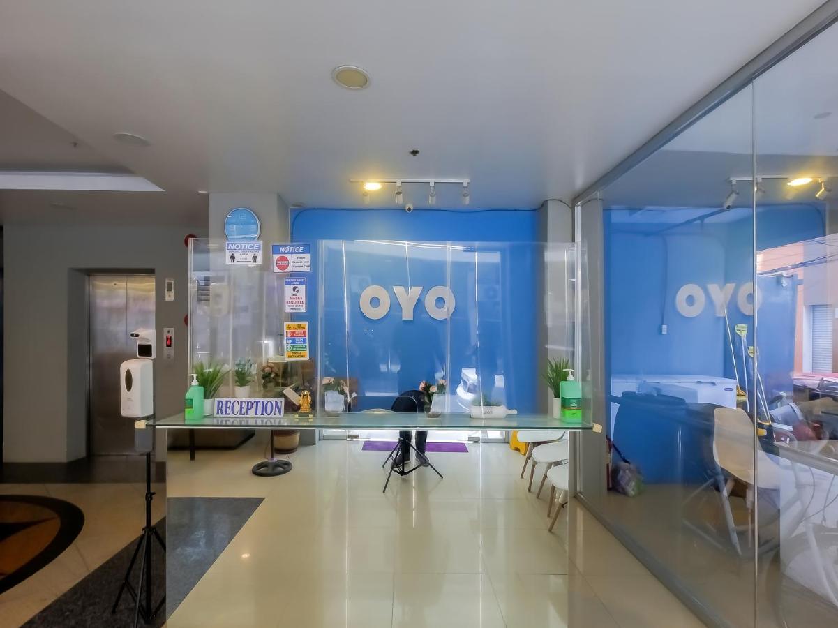Vaccinated Staff - Oyo 837 Kysabel Hotel Paco 外观 照片