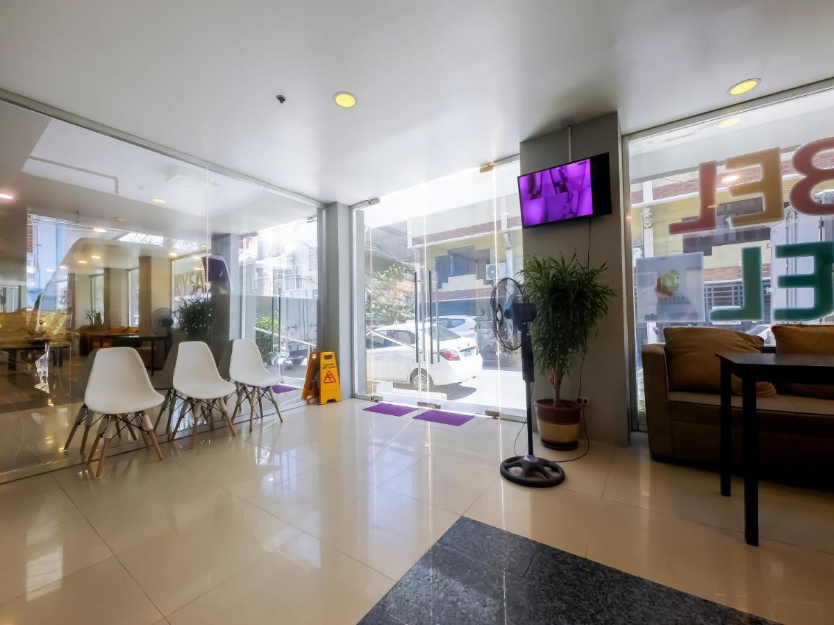 Vaccinated Staff - Oyo 837 Kysabel Hotel Paco 外观 照片