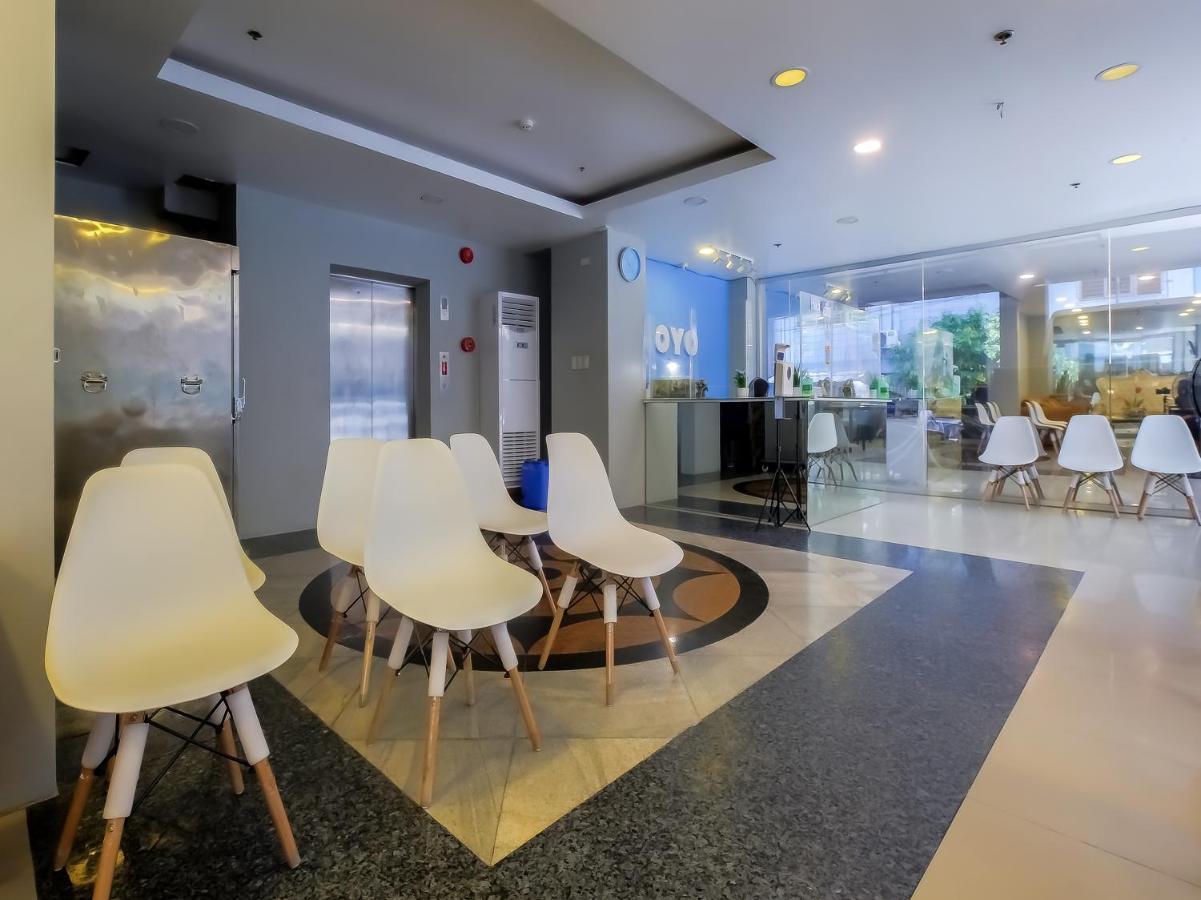 Vaccinated Staff - Oyo 837 Kysabel Hotel Paco 外观 照片